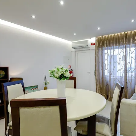 Casa Maguy - Terrace & Seaview Tatil Evi *