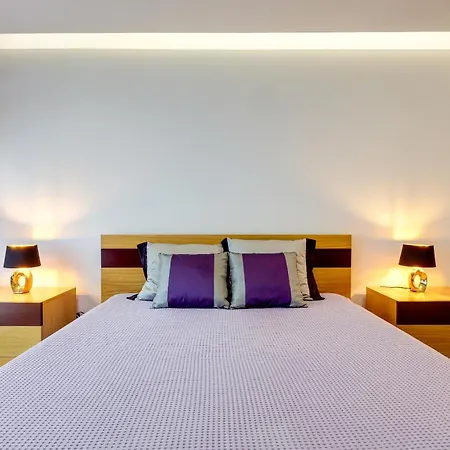 Casa Maguy - Terrace & Seaview * Albufeira